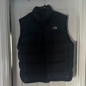 The North Face Men's Dark Puffer Vest